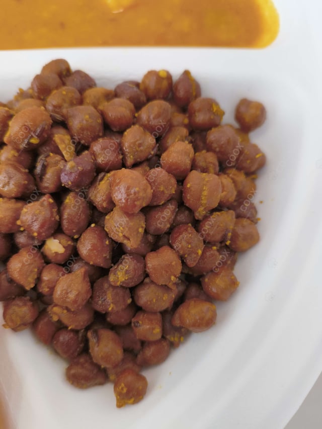 Delicious Kala Chana (Dry) prepared by COOX