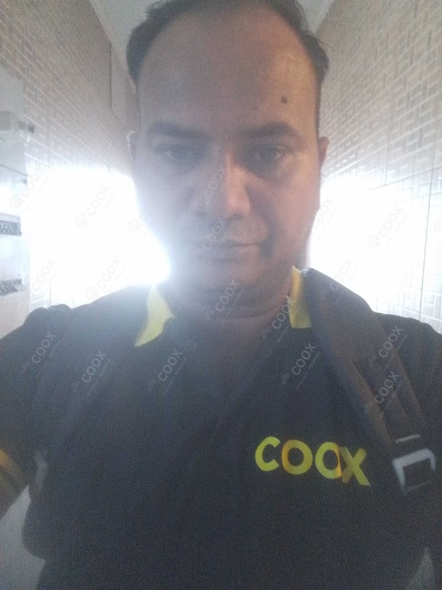 Chef from COOX at bookings. Professional cooks chefs at home