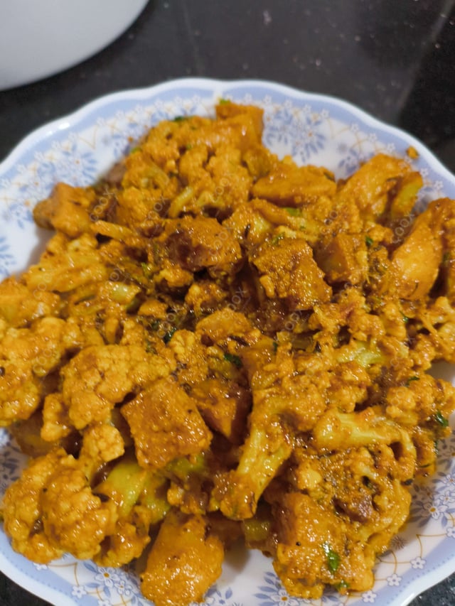 Delicious Aloo Gobhi prepared by COOX