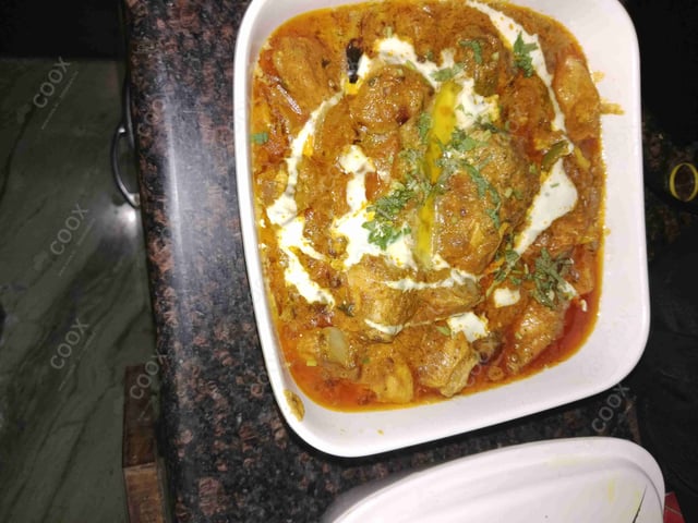 Delicious Kadhai Chicken prepared by COOX