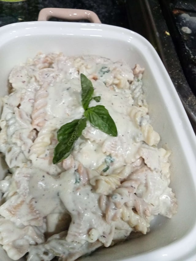 Delicious Pasta in White Sauce prepared by COOX