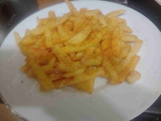 Delicious Peri Peri Fries prepared by COOX