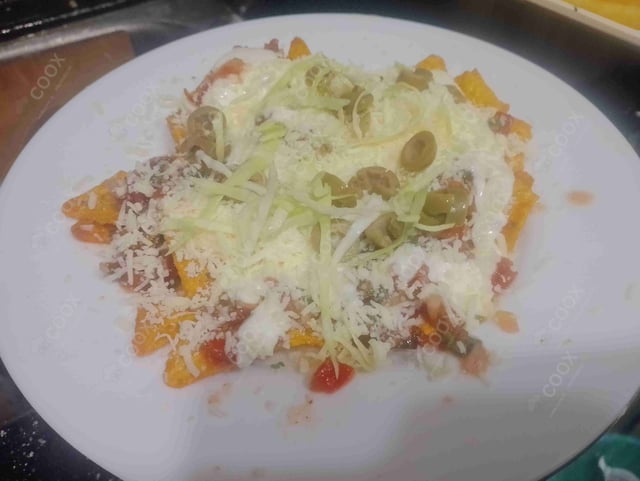 Delicious Cheese Nachos prepared by COOX