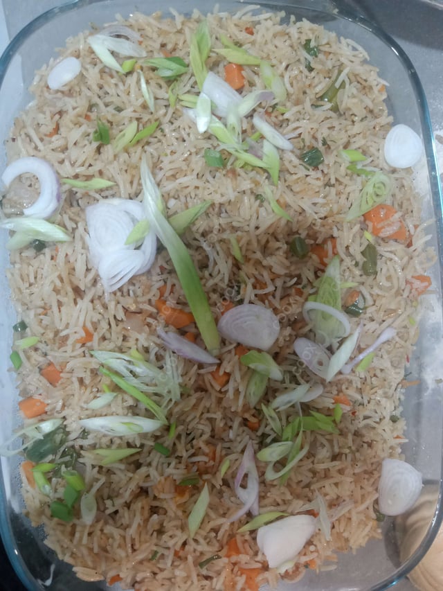 Delicious Veg Fried Rice prepared by COOX