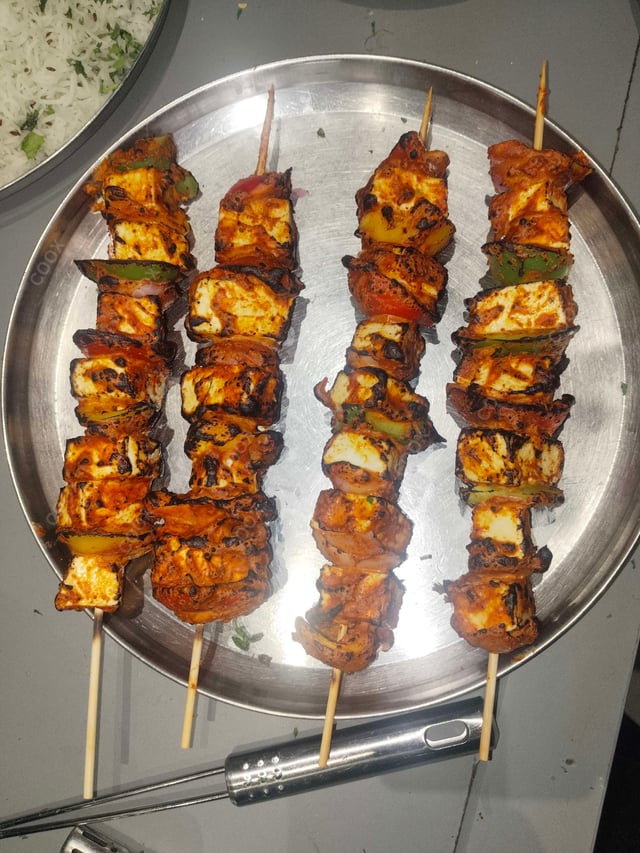 Delicious Paneer Tikka prepared by COOX