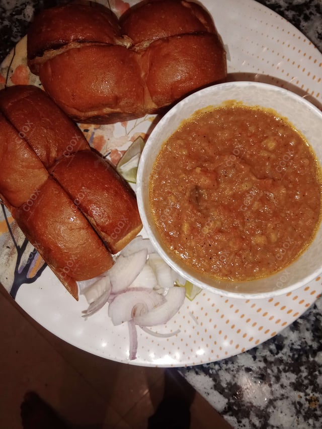 Delicious Pav Bhaji prepared by COOX