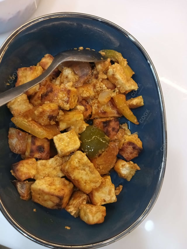 Delicious Paneer Tikka prepared by COOX