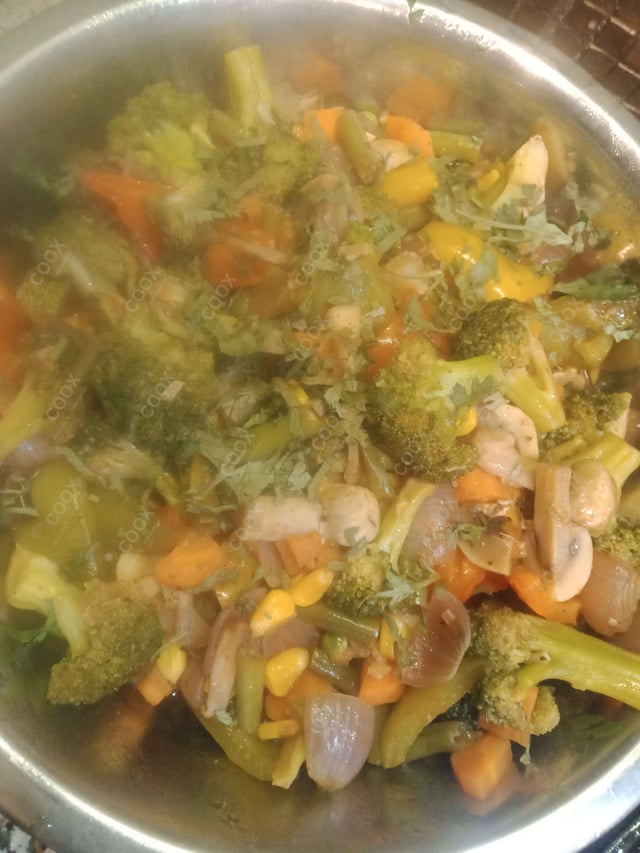 Delicious Mix Veg in Hot Garlic Sauce prepared by COOX