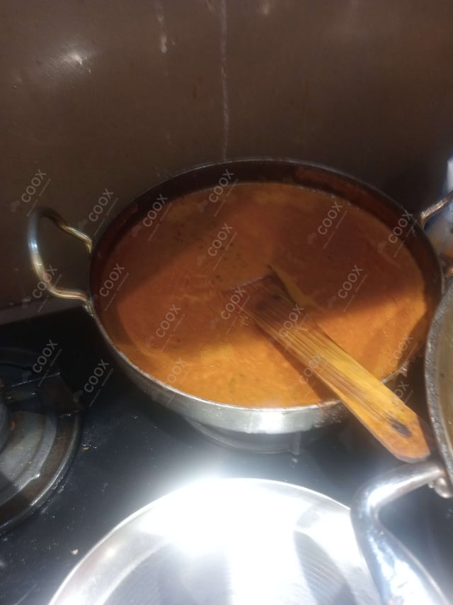 Delicious Dal Makhni prepared by COOX