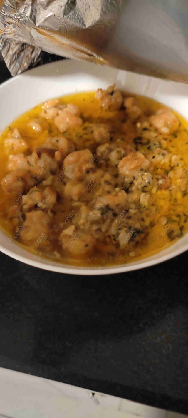 Delicious Butter Garlic Prawns prepared by COOX