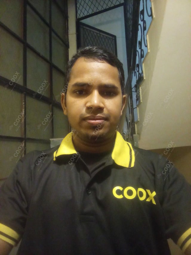 Chef from COOX at bookings. Professional cooks chefs at home