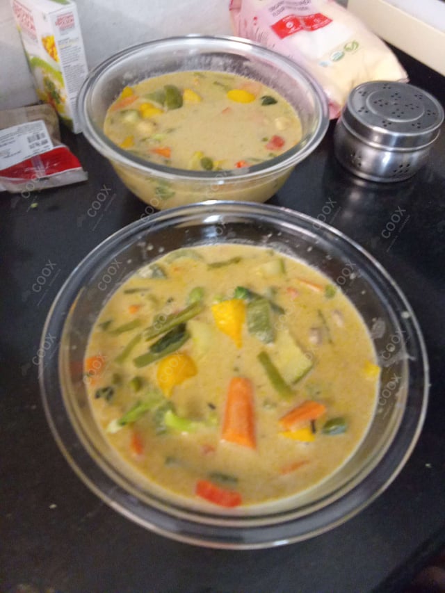 Delicious Green Thai Curry prepared by COOX