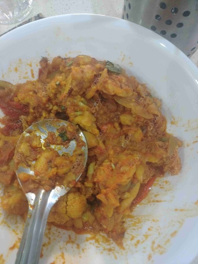 Delicious Aloo Gobhi prepared by COOX