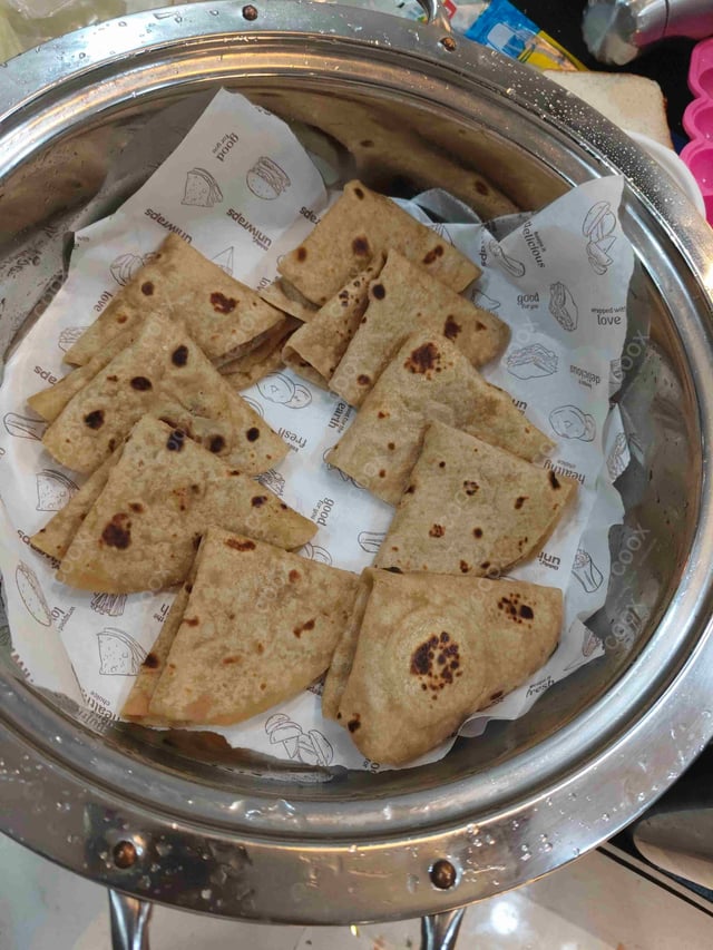 Delicious Tawa Rotis prepared by COOX