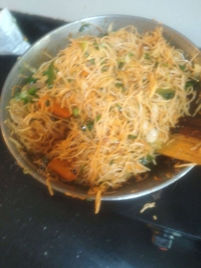 Delicious Chilli Garlic Noodles prepared by COOX