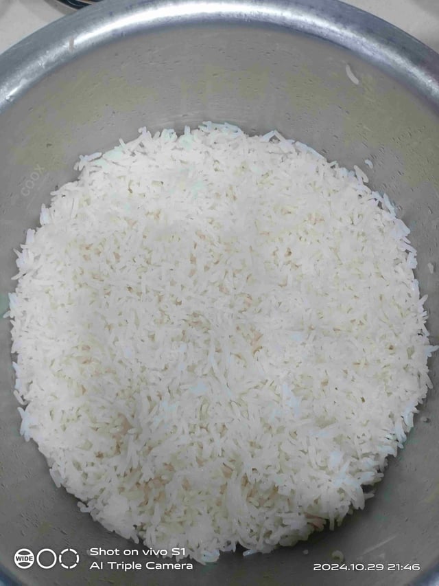 Delicious Steamed Rice prepared by COOX