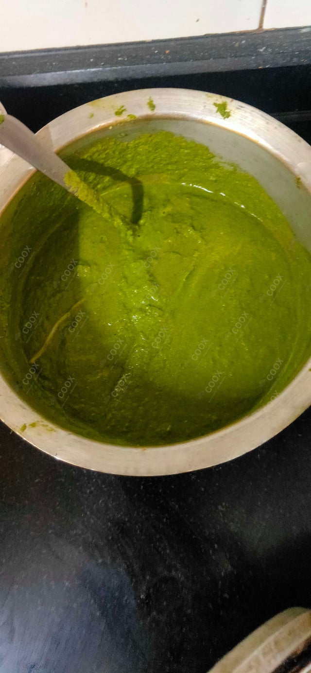 Delicious Green Chutney prepared by COOX