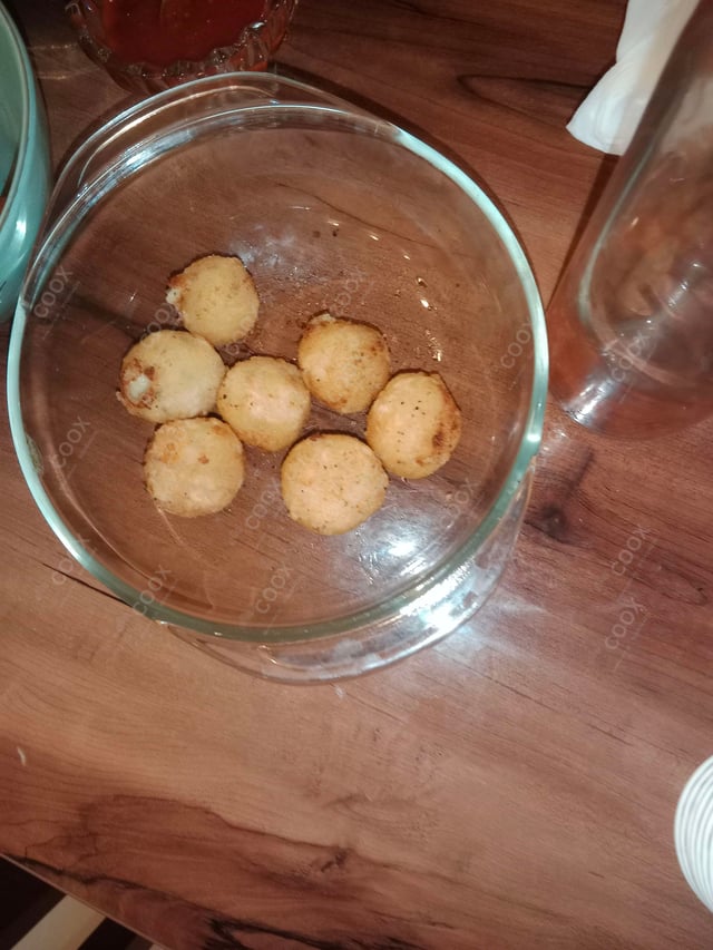 Delicious Fried Cheese Balls prepared by COOX