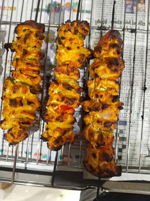 Delicious Chicken Tikka prepared by COOX