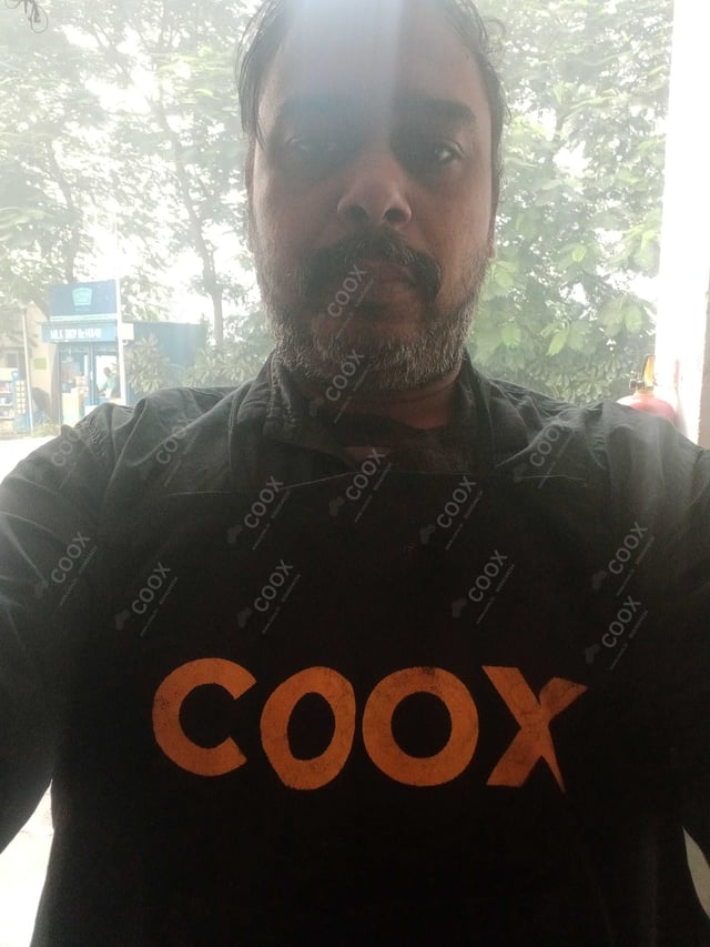 Chef from COOX at bookings. Professional cooks chefs at home