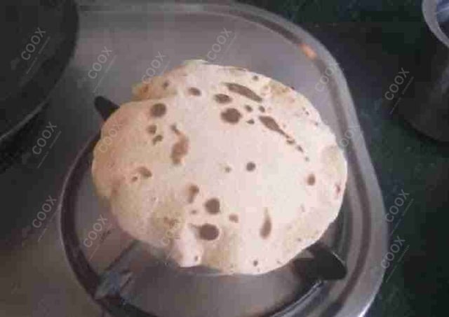 Delicious Tawa Rotis prepared by COOX