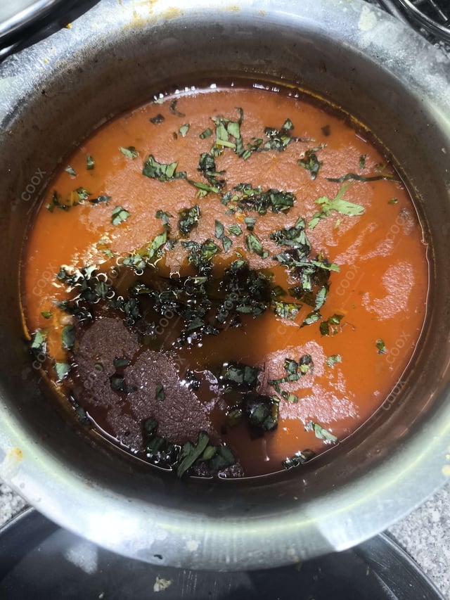 Delicious Tomato Basil Soup prepared by COOX