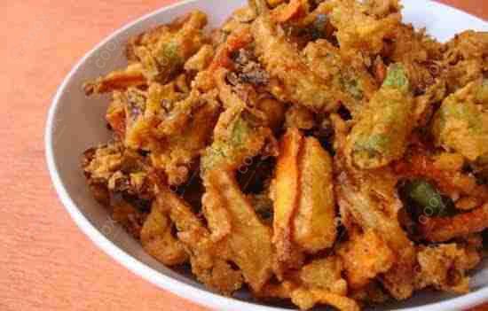 Delicious Mix Pakode prepared by COOX