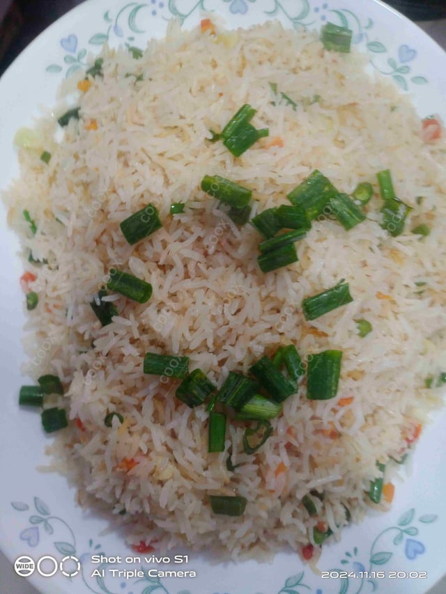 Delicious Veg Fried Rice prepared by COOX