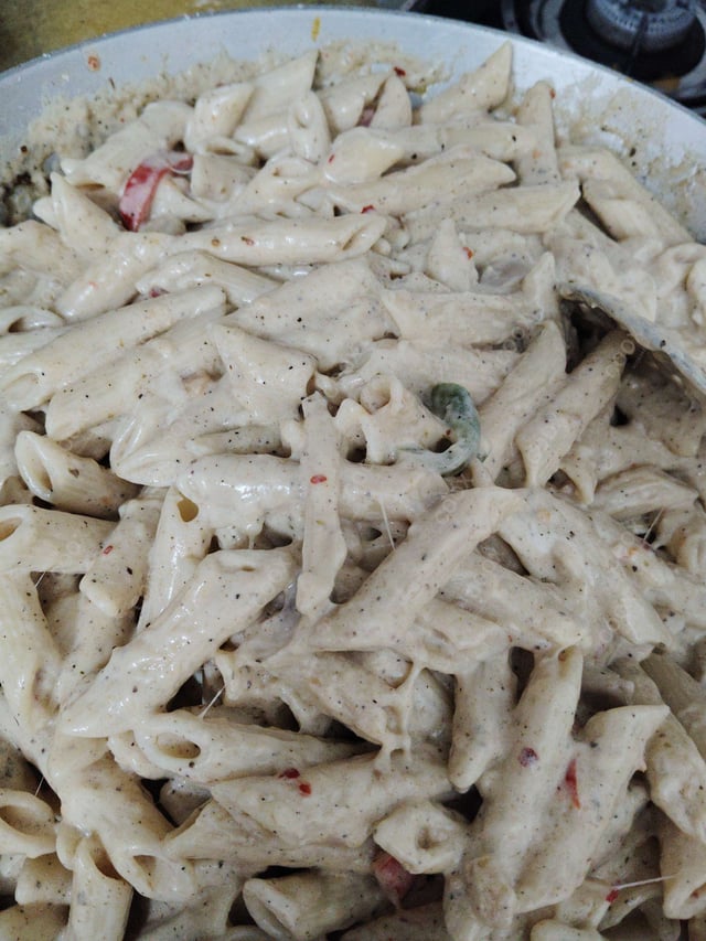 Delicious Pasta in White Sauce prepared by COOX