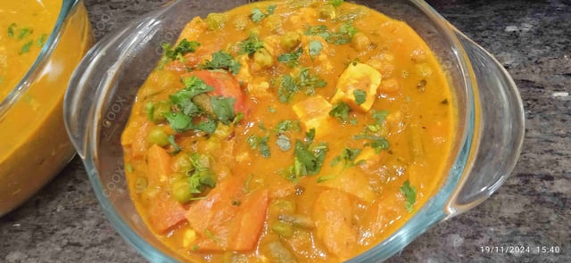 Delicious Veg Jalfrezi prepared by COOX