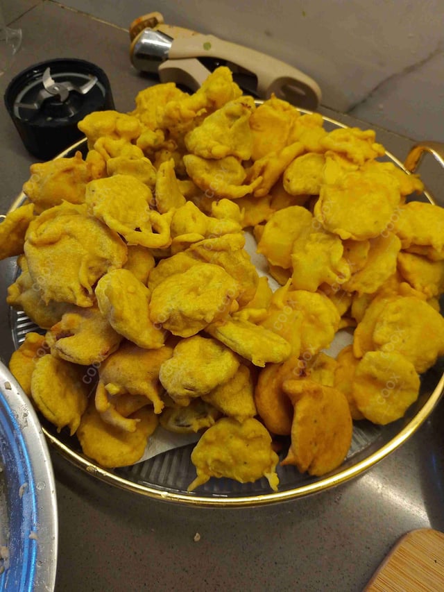 Delicious Mix Pakode prepared by COOX