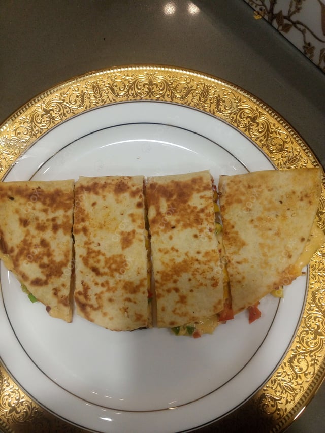 Delicious Veg Quesadillas prepared by COOX