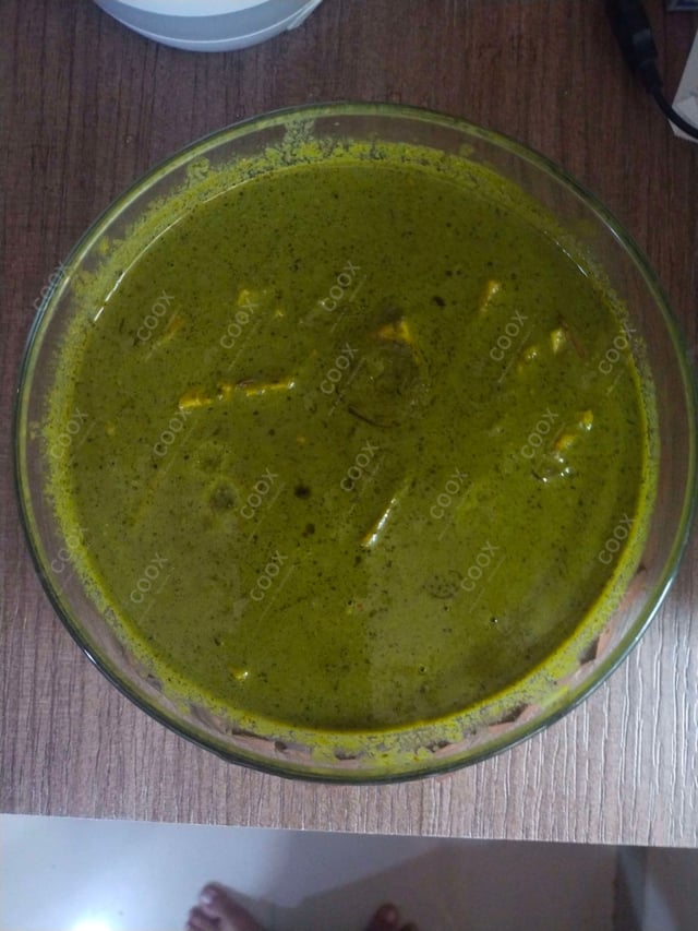 Delicious Palak Paneer prepared by COOX