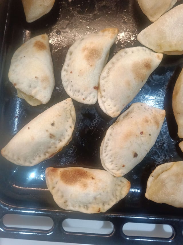 Delicious Veg Empanada prepared by COOX