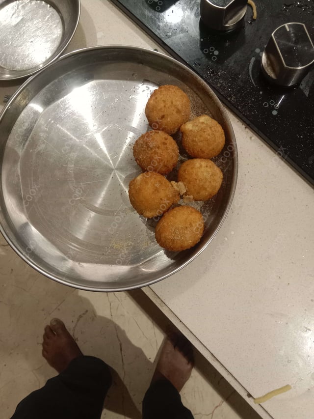 Delicious Fried Cheese Balls prepared by COOX