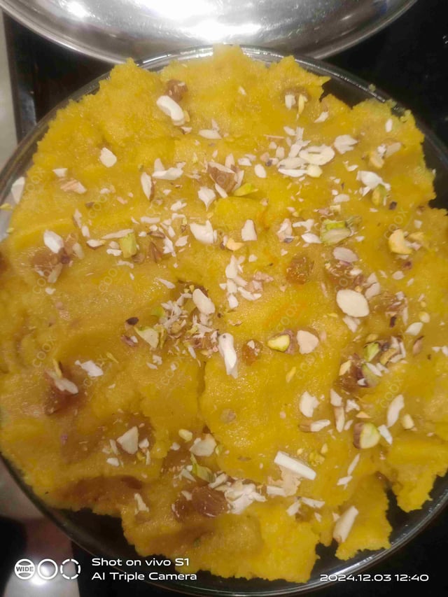 Delicious Moong Dal Halwa prepared by COOX