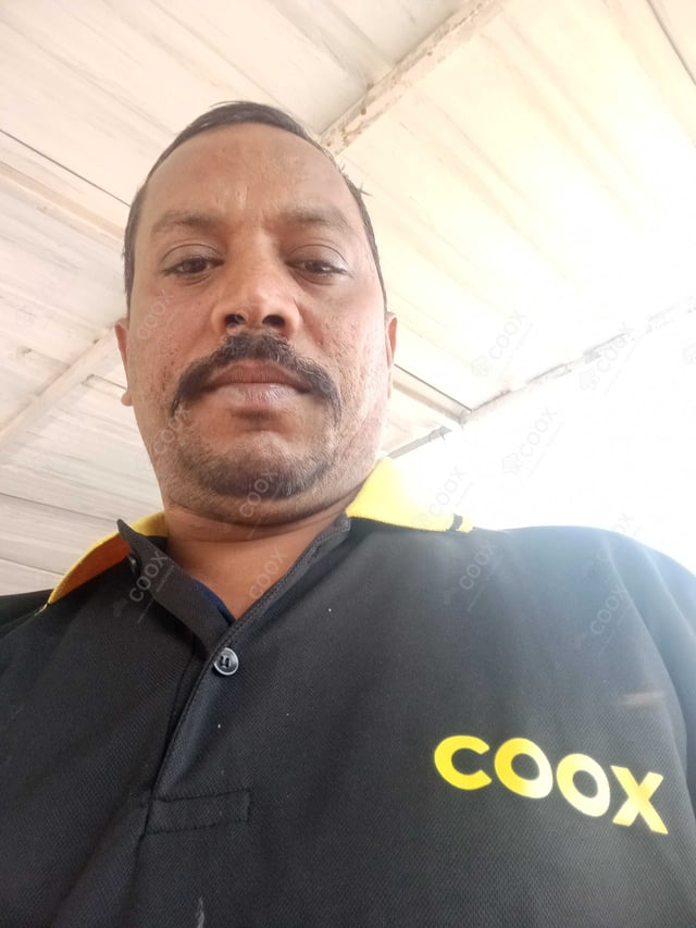 Chef from COOX at bookings. Professional cooks chefs at home