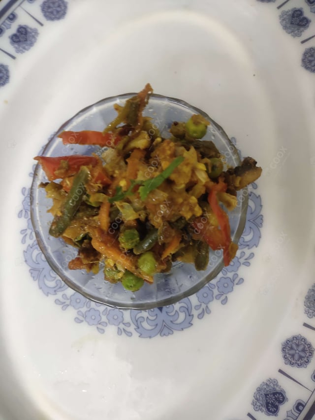 Delicious Veg Jalfrezi prepared by COOX