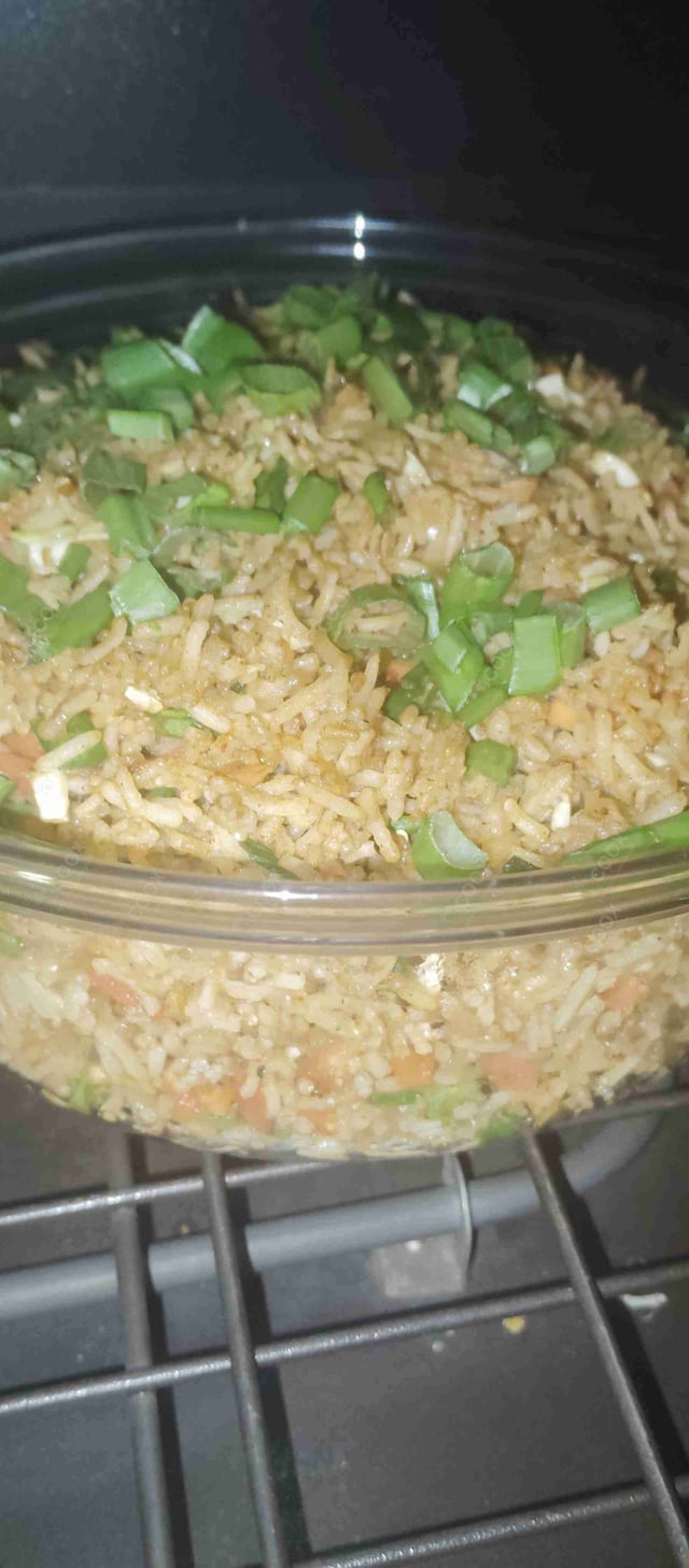 Delicious Veg Fried Rice prepared by COOX