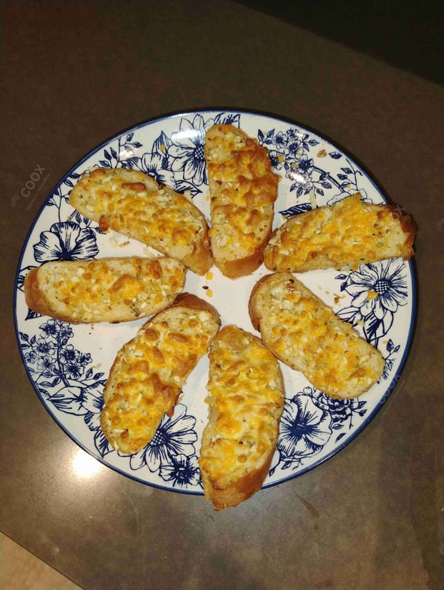 Delicious Garlic Bread with Cheese prepared by COOX