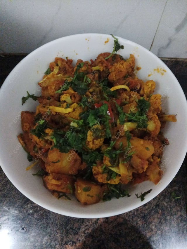 Delicious Aloo Gobhi prepared by COOX