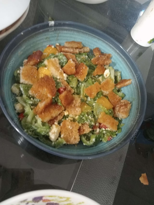 Delicious Fattoush Salad prepared by COOX