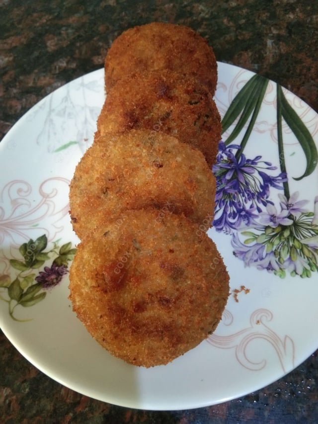 Delicious Veg Cutlet prepared by COOX