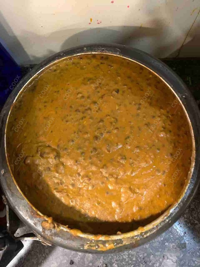 Delicious Dal Makhni prepared by COOX