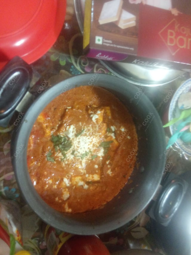 Delicious Paneer Lababdar prepared by COOX