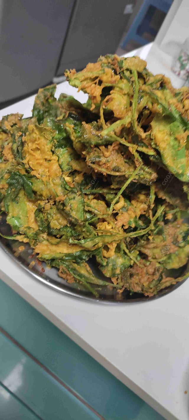 Delicious Palak Patta Chaat prepared by COOX