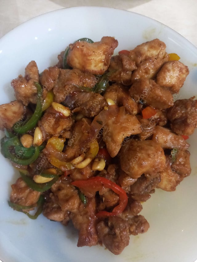 Delicious Chicken in Black Bean Sauce prepared by COOX