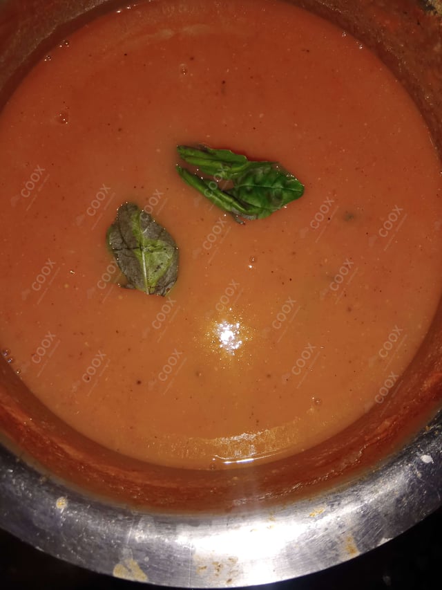 Delicious Tomato Basil Soup prepared by COOX