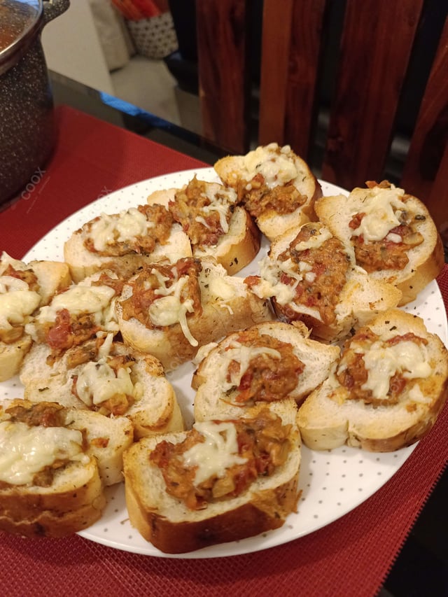 Delicious Tomato Mushroom Bruschetta prepared by COOX