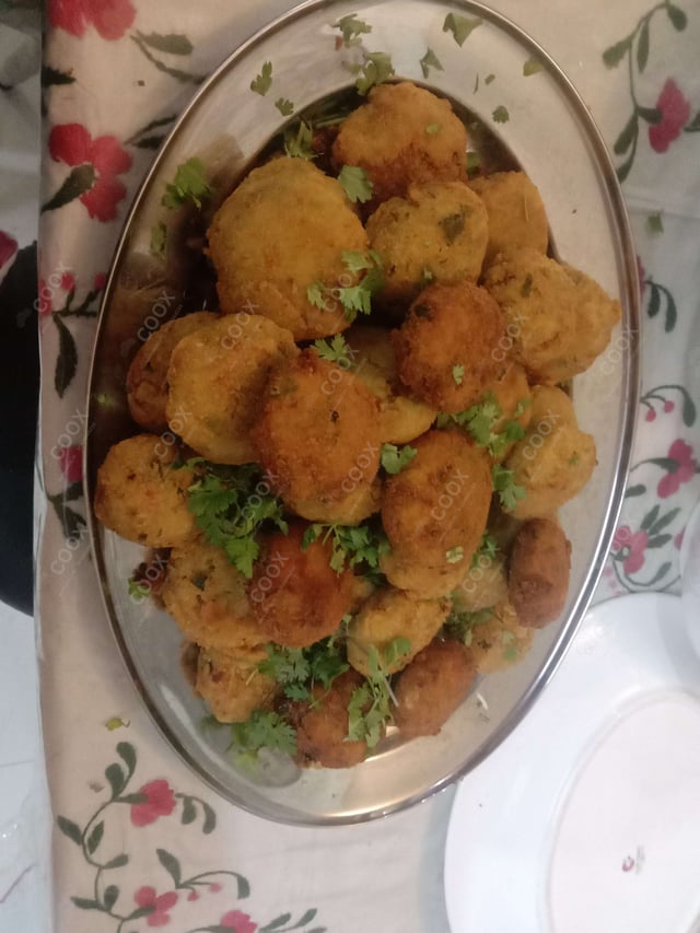 Delicious Veg Cutlets prepared by COOX